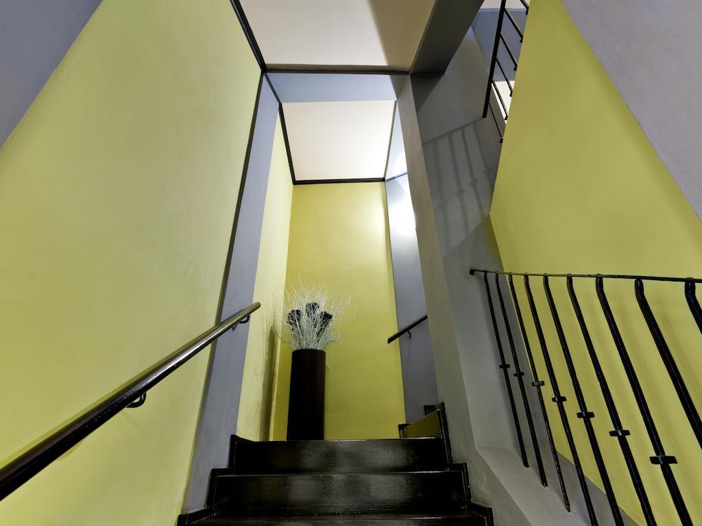 Oasis Prague Apartments Buitenkant foto