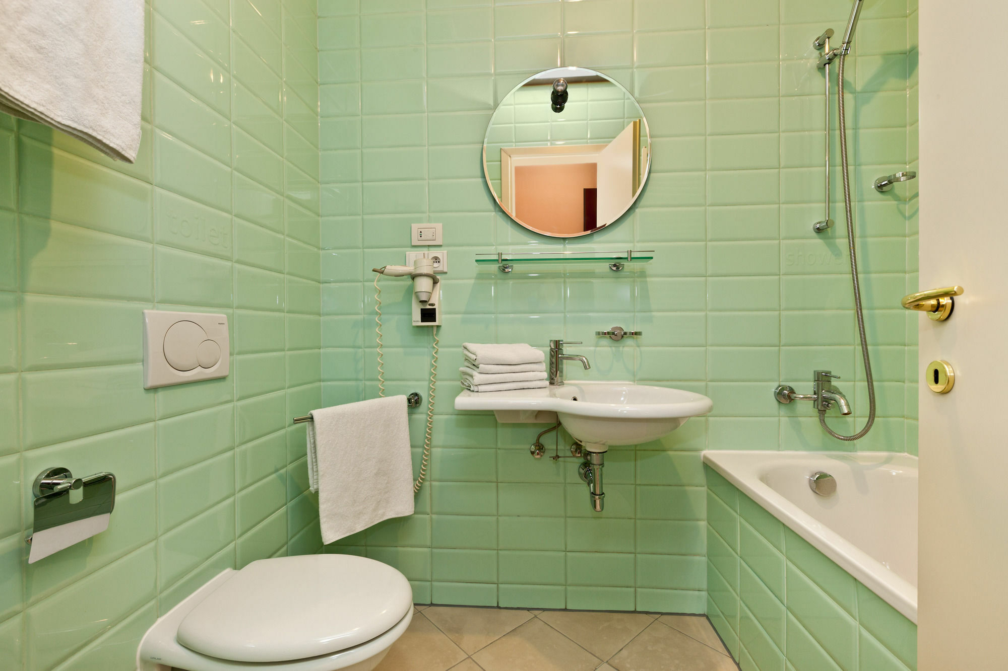 Oasis Prague Apartments Buitenkant foto